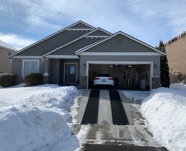 Heated Snow & Ice Melting Driveway Mat