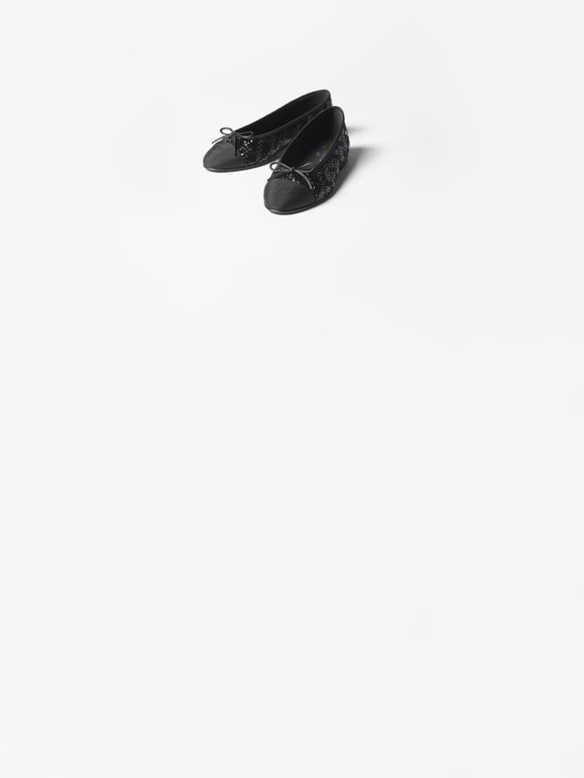 Ballet flats