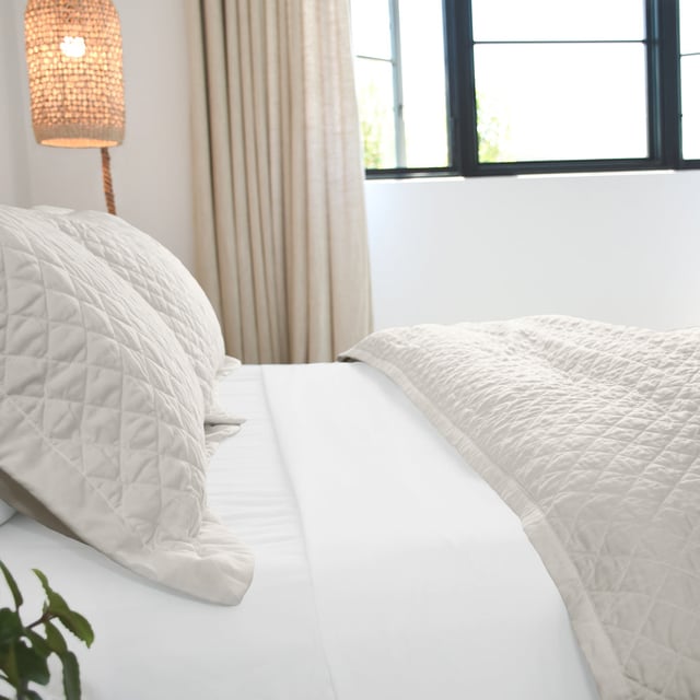 Diamond Quilted Coverlet | Linen