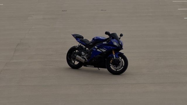 YAMAHA YZF-R6 BLUE for rent near Carrollton, TX