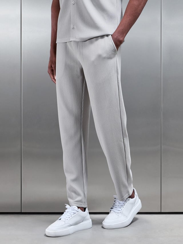 Pleated Trouser in Stone