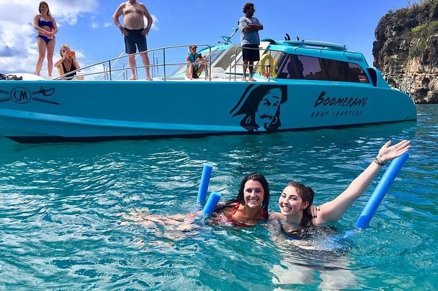 Boomerang's Best of St. Martin/Maarten: Swim with Turtles