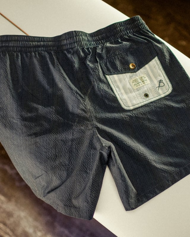 Day Trip Garage Laybacks 16" Trunks - Eclipse
