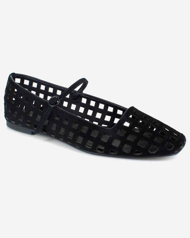 Ruth Ballet Flat in Black