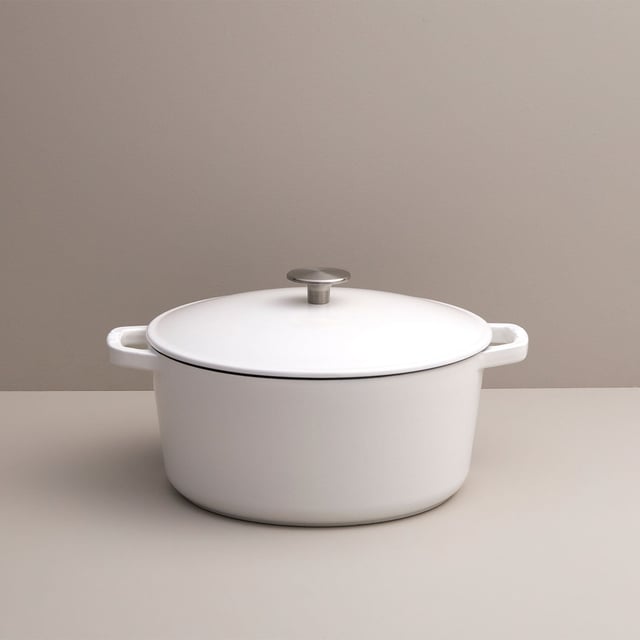 5.5 Quart Classic Dutch Oven