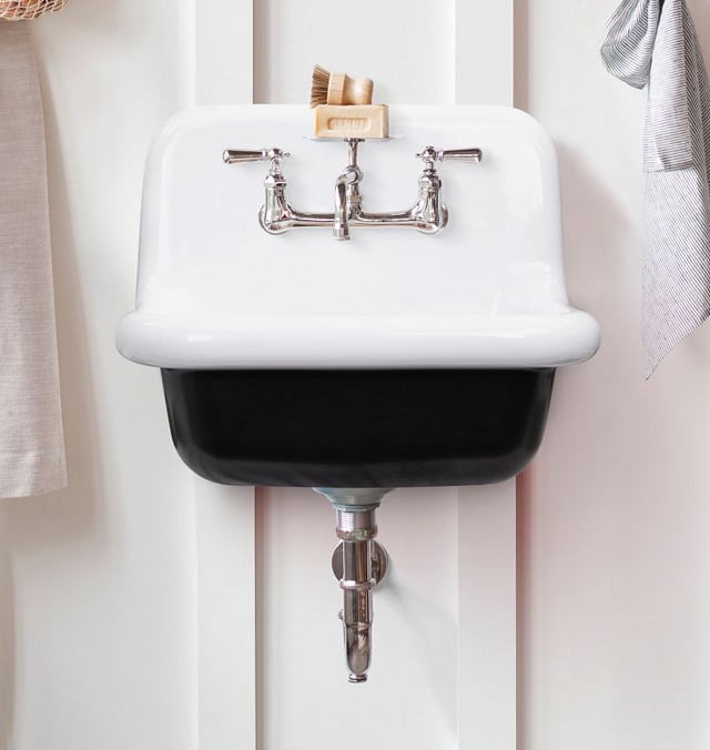 Juniper 24" Fireclay Utility Sink