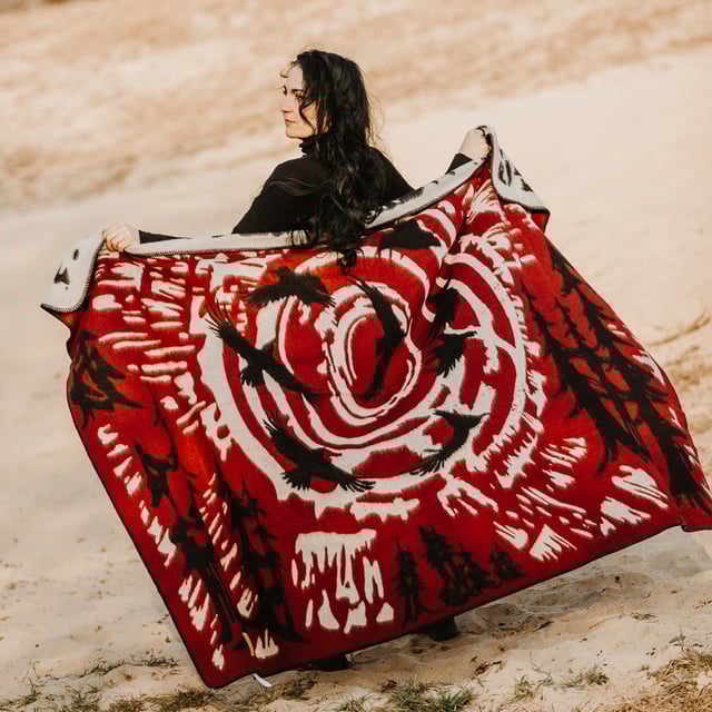 Raven Spiral Pure Wool Blanket