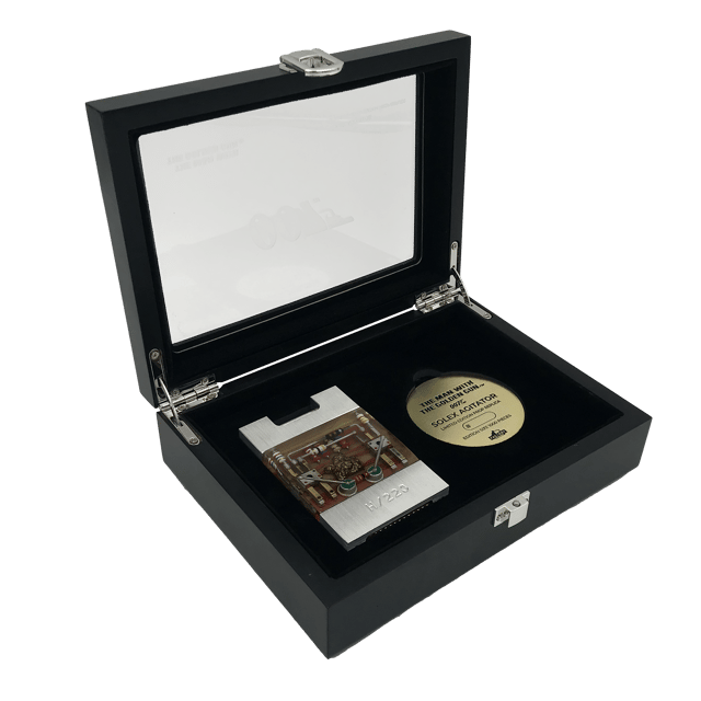 James Bond | Solex Agitator Limited Edition Prop Replica
