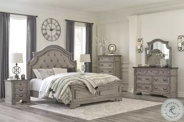 Lodenbay Antique Gray Panel Bedroom Set