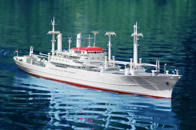Bancroft Cap San Diego 1/100 Scale 1600mm (63.0") German Merchant Cargo Ship - RTR