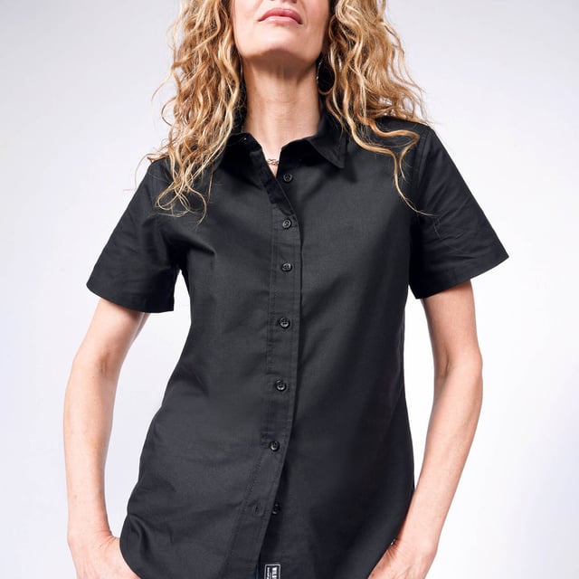 The Essential Oxford Button Up
