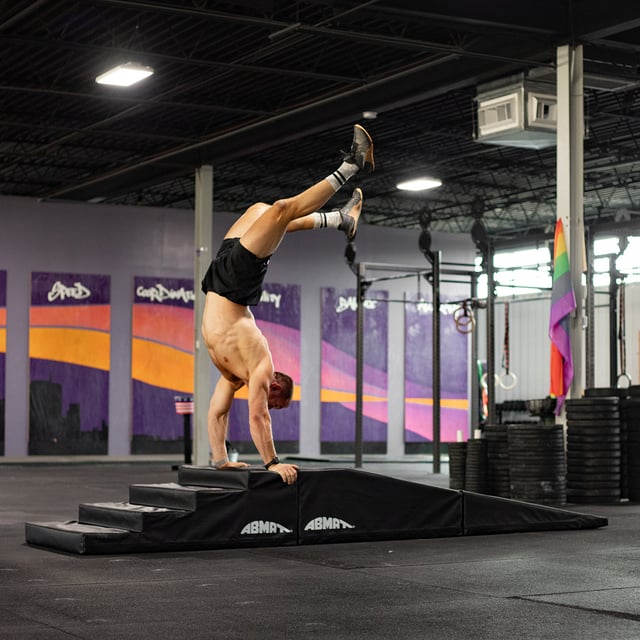Handstand Ramp