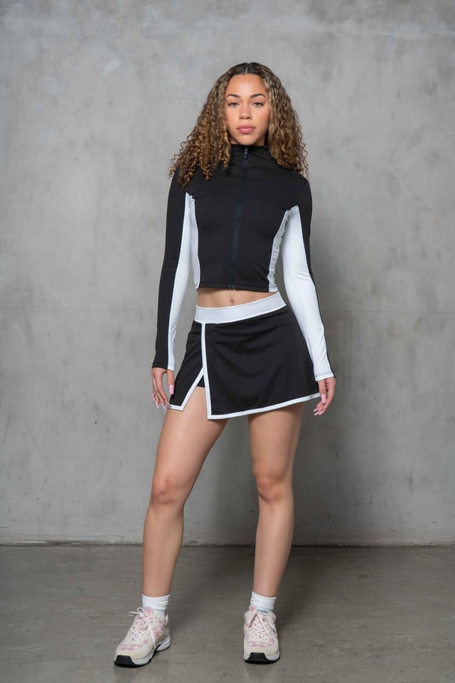 Contrast Slit Skort
