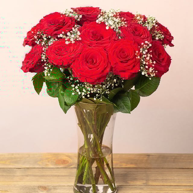 12 Red Roses