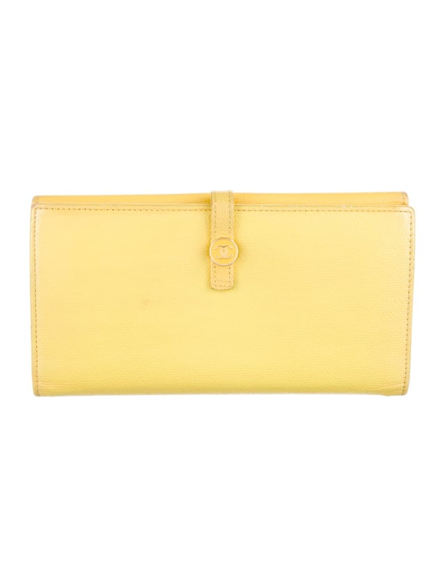 2004-2005 Interlocking CC Logo Continental Wallet