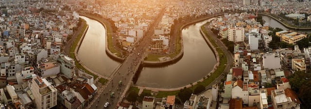 Book flights from New York (JFK) to Ho Chi Minh City (SGN) with Cathay Pacific