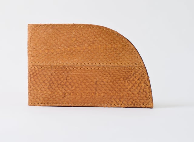 Rogue Front Pocket Wallet in Salmon Leather