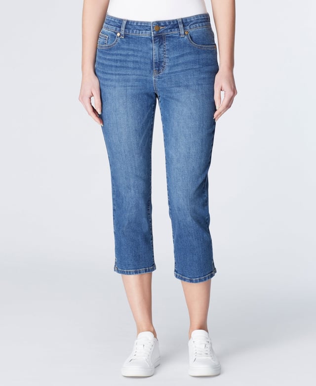 Signature Side Slit Capri