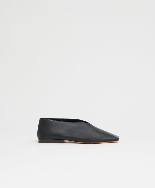 Square Soft V - Black