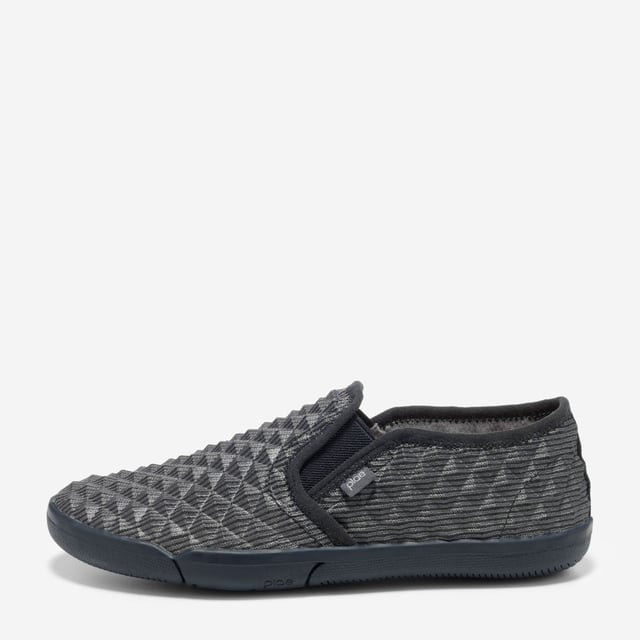 Marten - Black 3D Prism