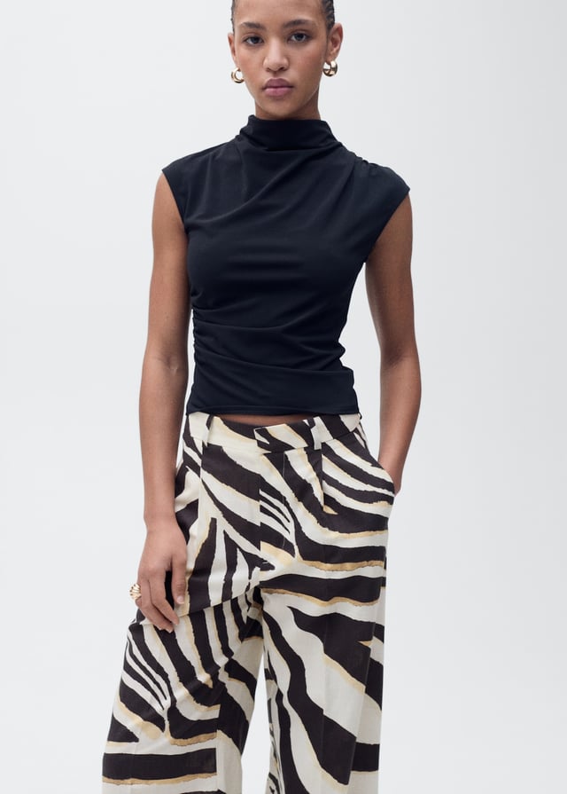 Pantaloni wideleg pinces zebra - Donna | MANGO Italia
