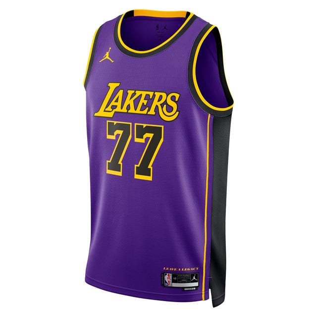 Dončić Youth Statement Swingman Jersey