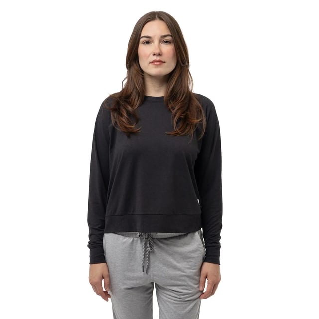 FOLiA Women's Butter Long Sleeve Crew