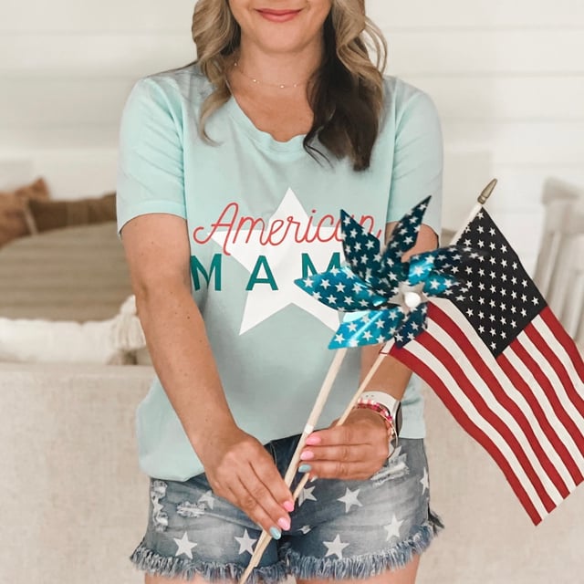 AMERICAN MAMA • women's tee CLOSEOUT