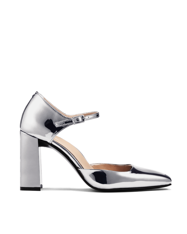 Cleo: Gunmetal