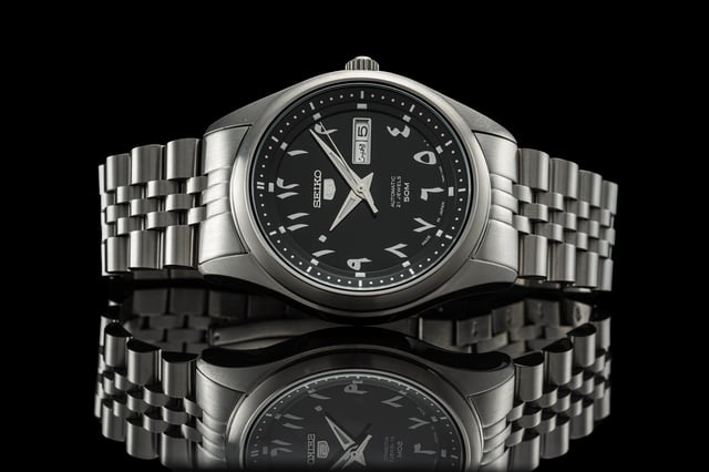 Executive Bracelet (Seiko Arabic SNKP21J1)