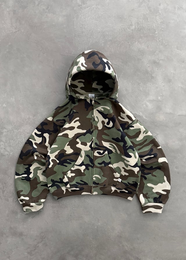 AKIMBO ZIP-UP HOODIE - WOODLAND CAMO