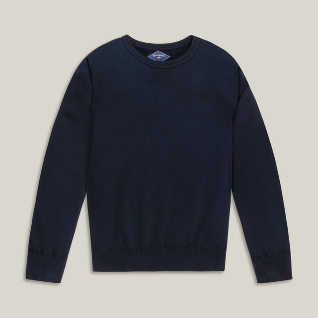 Classic Fit Long Sleeve Crew Sweatshirt