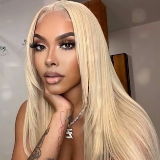 Julia 613 Blonde Color 5x5 HD Lace Closure Wigs Layer Cut 180% Density Transparent Wigs Pre Plucked With Baby Hair Around Clearance Sale