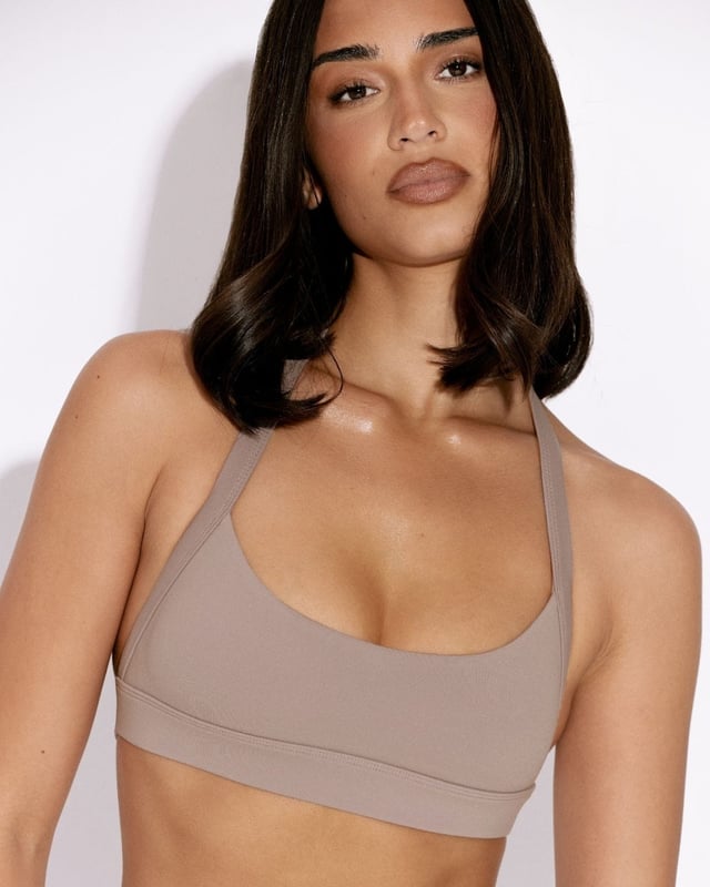 Form Alani Crop | Latte