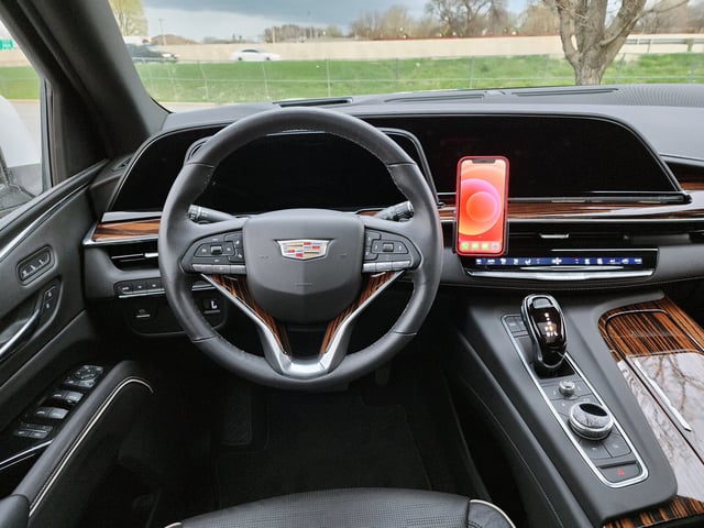 Center Dash Mount for Cadillac Escalade