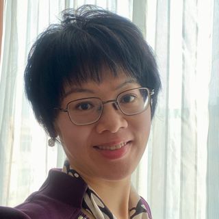 Fun tutor in teaching Mandarin & Cantonese, also working in international trade,  Practical Business Chinese Teaching, Creating personalized useful and practical  lessons that incorporate modern, real-life content