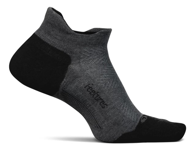 Feetures Elite Max Cushion No Show Tab Socks