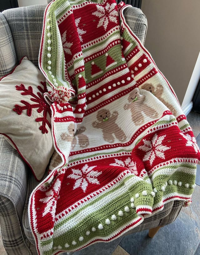 CHRISTMAS EVE WISHES BLANKET BUNDLE
