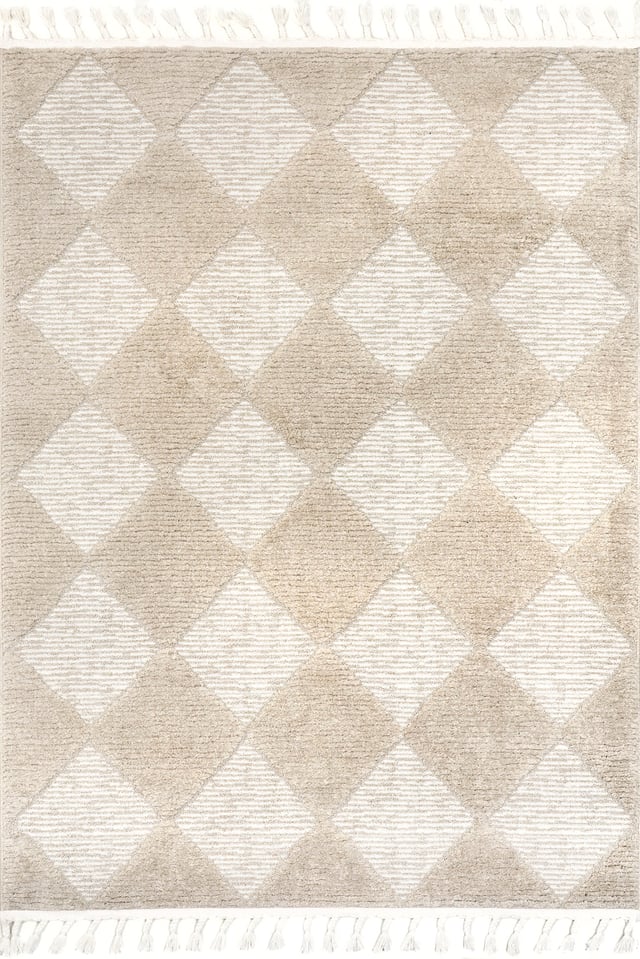 Aylin Diamond Tasseled Rug | Beige