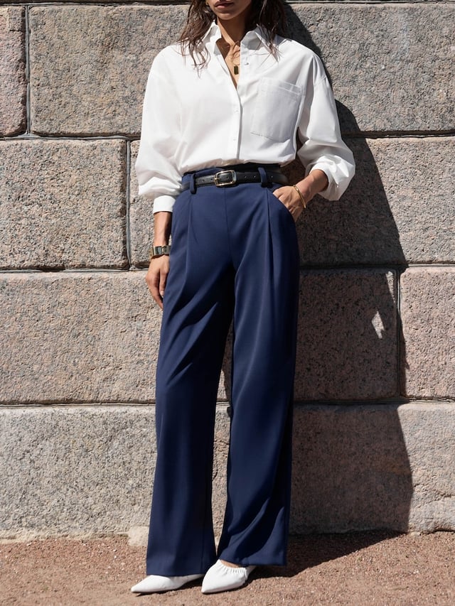 Flared suiting trousers with waist pleats