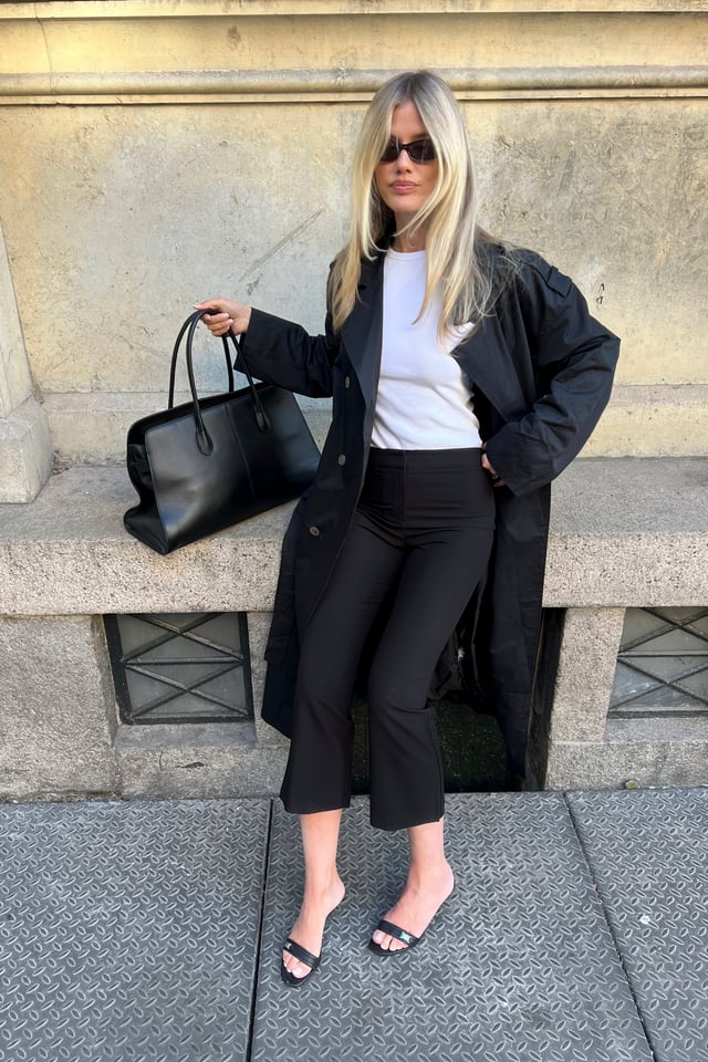 Cropped Flared Mid Waist Pants