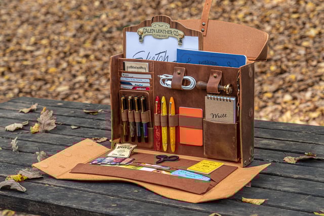 Writer's Medic Bag XLarge - Crazy Horse Tan