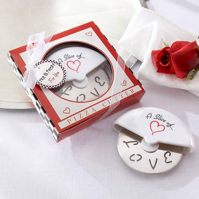 Mini Pizza Cutter Favor