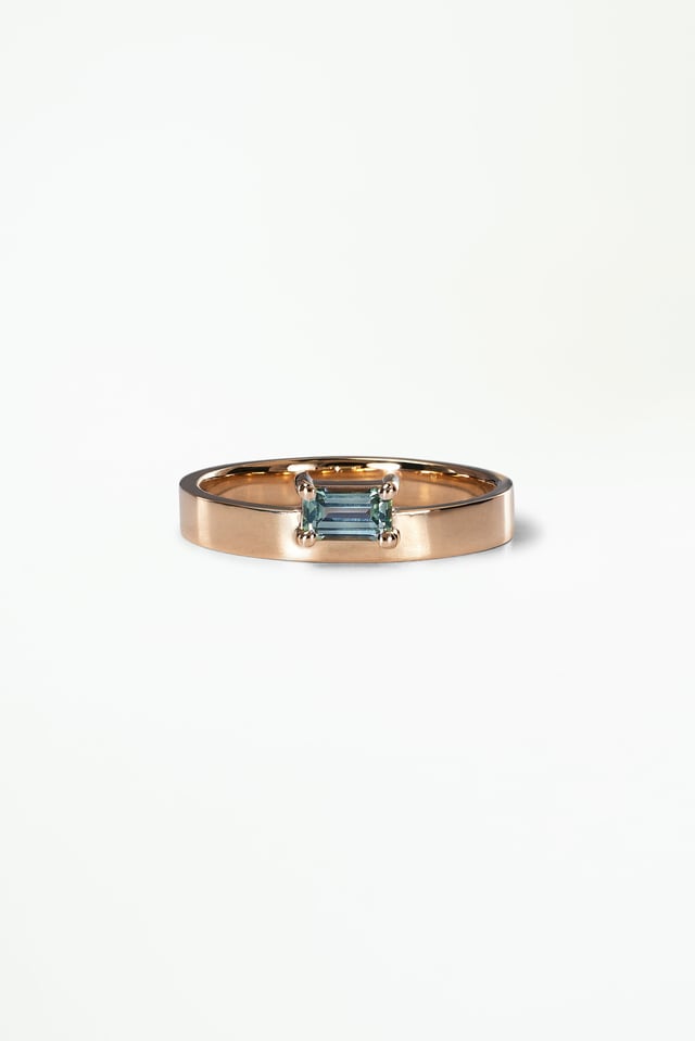 Monolith Ring - Horizontal Emerald Cut