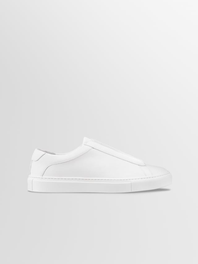 Capri X in Triple White