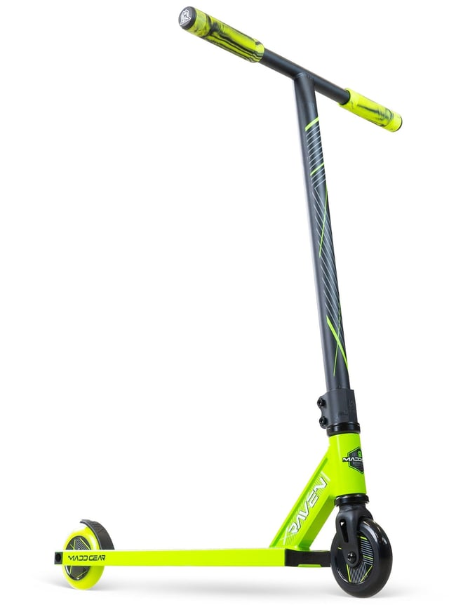 Madd Gear Pro Scooter - Raven