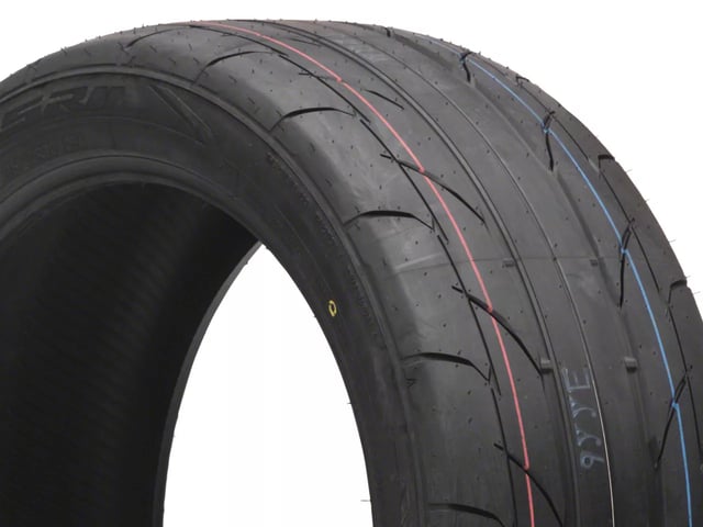 NITTO NT555RII Competition Drag Radial Tire (P275/40R17)