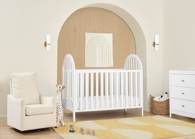 Milano 4-in-1 Convertible Crib