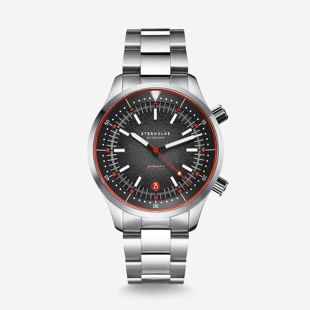Merion black-red