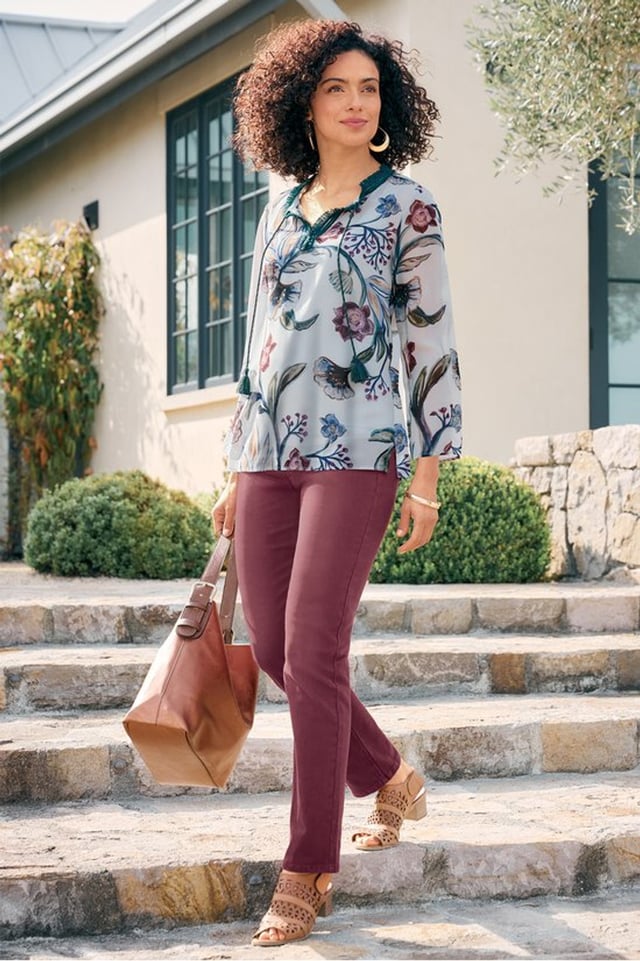 Ultimate Denim Pull-On Slim Leg Jeans
